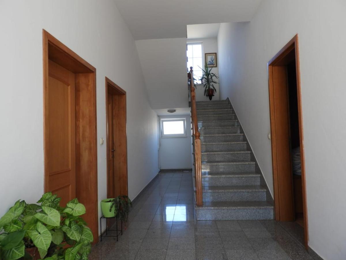 Villa Bilota โตรกีร์ ภายนอก รูปภาพ